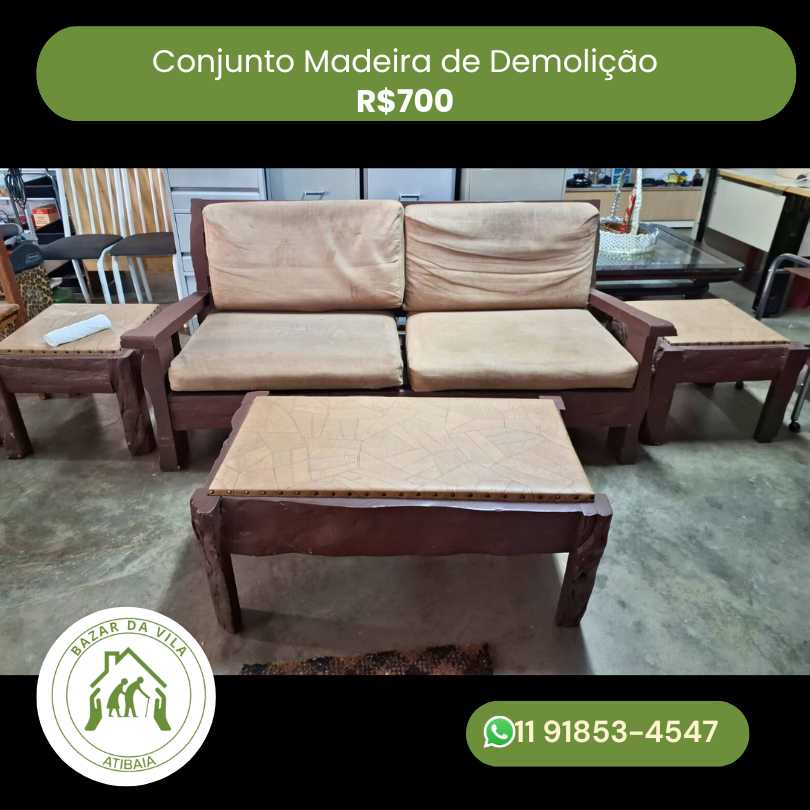 Conjunto de Madeira de Demolição